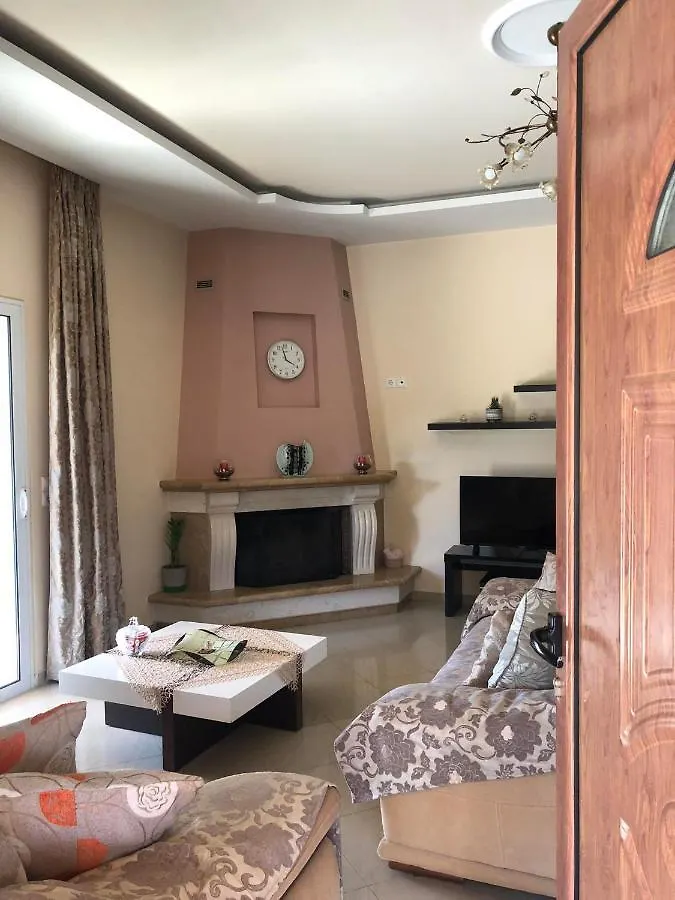Milos Apartments Himare